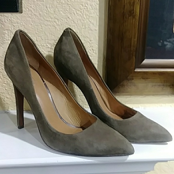 Coach Shoes - Coach pumps